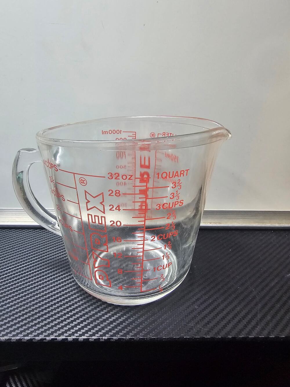 Vintage Pyrex Clear Glass Measuring Cup 532 D Handle 1 Quart Red Lettering